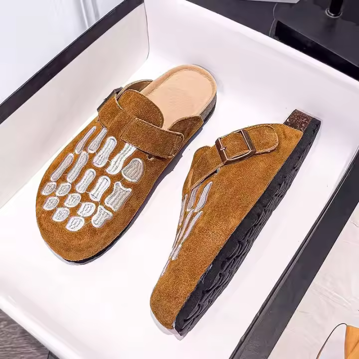 Zuecos casuales Xinziyu, zuecos de madera de corcho de gamuza antideslizantes con bordado de huesos a la moda para mujer con logotipo - 1