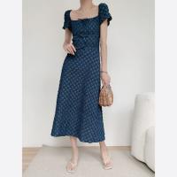 Nuevo temperamento, vestido largo azul para ir al trabajo, moda de verano con cintura, descanso para el café, vestido fino con cuello cuadrado francés para mujer - details 3