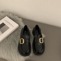 Negro pequeños zapatos de cuero de las mujeres de la primavera y el otoño de 2025 nuevo versátil tacón grueso Mary Jane Love zapatos individuales - details 6