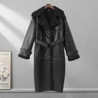 Chaqueta Larga de Lana de Oveja con Detalles de Parche Abrigo de Invierno Cálido con Cinturón y Bolsillo Moda Callejera Femenina 2024 - details 0
