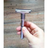 Nueva afeitadora de seguridad ajustable para hombres Afeitadora plegable de doble hoja - details 8
