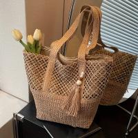 Bolso de Playa de Paja Tejida de Gran Capacidad Bolso de Hombro de Verano Elegante con Detalle de Flecos Color Beige Natural Perfecto para Vacaciones o Uso Diario - details 2
