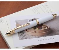 Pluma estilográfica de metal con prensa colorida A1, punta F retráctil con clip dorado/negro, convertidor de tinta, regalo de escritura para oficina y escuela - details 1