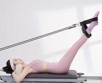 Calcetines de yoga de algodón tipo toalla con rayas de punto de silicona antideslizantes para mujer, cálidos, para pilates, con agarre, tipo tripulación. - details 4