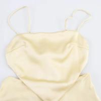 Vestido largo nuevo de primavera 2025 para mujer con textura de seda satinada, tirantes y lazo decorativo en la espalda, temperamento elegante. - details 3