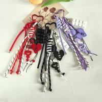 Llavero con forma de corazón de dibujos animados para niña, decoración de bolso antipérdida, colgante de bolso en forma de corazón, tejido a mano, multifuncional - details 6