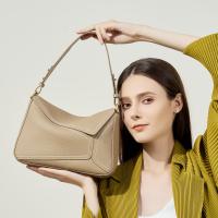 Nuevo Bolso de Hombro para Mujer 2025 Bolso Geométrico de Cuero con Almohada - details 2