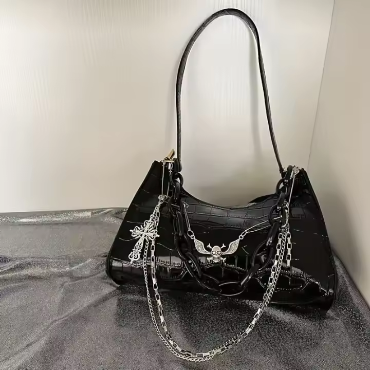 Bolso Cruzado Gótico Punk con Cadena de Calavera y Cruz Cuero Sintético de Textura de Cocodrilo - 1
