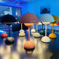 Lámpara de mesa de seta recargable por USB, accesorio de iluminación interior con ajuste de tres velocidades, lámpara de escritorio de brote de flores, decoración del Hoom, luz nocturna - details 1