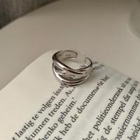 Nicho de diseño sentido 925 plata esterlina viento frío anillo mujeres no perder color retro pesado industrial anillo adornos - details 3