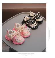 Zapatillas deportivas informales para niño y niña, zapatos para correr con estrella hueca, suela suave, resistentes al desgaste y a prueba de suciedad, 2024 - details 3