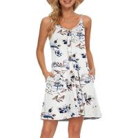 2025 Europa hermosa mujer verano delgado hombro botón cuello en V blusa de playa casual con vestido de bolsillo - details 10