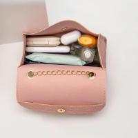 Bolso de Hombro de Cuero con Cadena Hecho en Relieve Bolso de Teléfono para Mujeres de Gran Capacidad Bolso de Moda para Hombros Oblicuos - details 2