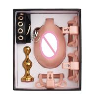 Empaque privado SEXY Vagina artificial usable Castidad Plug anal dorado Simulación de parte inferior femenina con 4 anillos de tamaño Jaula de abstinencia Gay 18+ - details 4