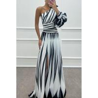Vestido de gala largo asimétrico con estampado de rayas - Tul italiano holográfico y tecnología para graduaciones/bodas - details 4