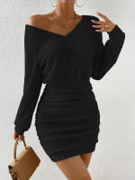 Nuevos estilos de otoño e invierno, vestido de cadera con cuello en V y manga larga - details 5