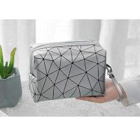 Bolsa de Cosméticos de Cuero Impermeable Diseño a Cuadros para Almacenamiento de Maquillaje de Viaje Bolsa de Belleza para Mujeres - details 3
