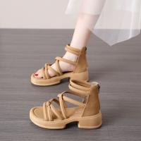 Sandalias verano de las mujeres 2025 nuevo desgaste exterior antideslizante de fondo plano zapatos de playa versátil negro vacío botas frescas marea - details 7