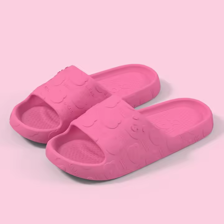 Chanclas de verano para mujer, sandalias de playa con diseño de oso de dibujos animados, chanclas para hombre con suela gruesa, zapatos antideslizantes para baño interior, sandalias para parejas - 1