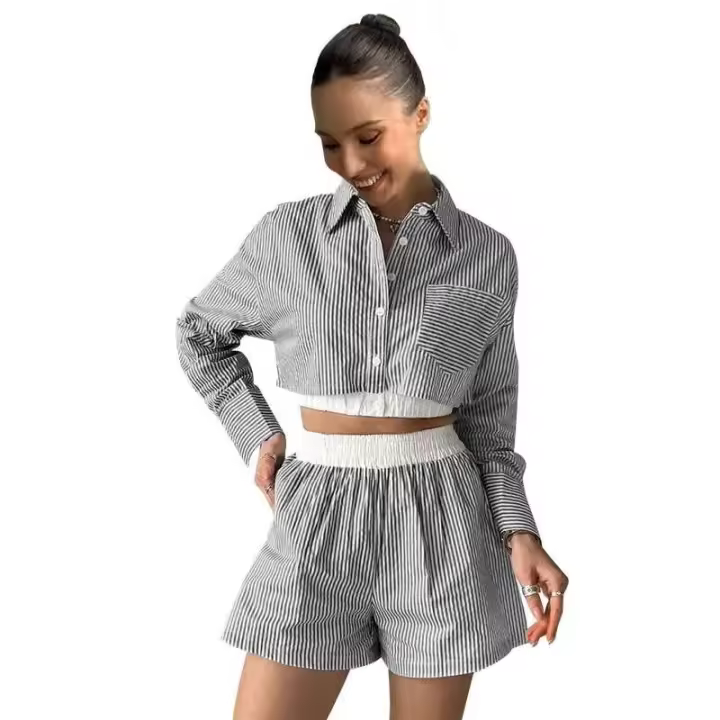 Conjunto de Moda para Mujer de Primavera 2024 Camisas de Manga Corta y Larga con Rayas Shorts - 1
