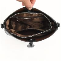2025 Nueva Mujer Casual: Bolso Bandolera Sintético Negro Minimalista de 3 Capas con Correa Extraíble y Cierre de Cremallera para el Trabajo. - details 17