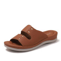 Sandalia con tacón inclinado, suave y grueso, para mamá, arrastre fresco, novedad de verano, prendas de vestir exteriores a la moda, zapatillas de playa - details 3