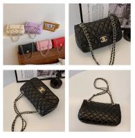 Bolso cuadrado pequeño informal, bolso de mensajero de cadena, nueva moda, bolso de hombro de diamantes. - details 6