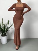 2024 Otoño e Invierno nuevo cuello cuadrado adelgazante cintura diseño sentido de la moda vestido de mujer tejido - details 2