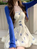 Klein Blue-White Cardigan Vestido de Principesa Floral con Tirantes Protección Solar - details 5