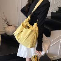 Bolso tipo cubo plisado de estilo coreano, bolso de gran capacidad, bolso de hombro de nailon, bolso cruzado de tela impermeable de Color sólido - details 22