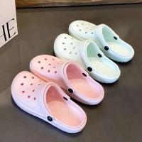Zuecos de mujer, zapatillas de verano, zapatos ligeros de EVA suaves para el hogar, sandalias de caramelo para niñas, zapatos de playa antideslizantes, calzado para jardín de suela gruesa - details 3