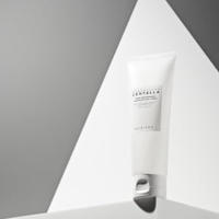 MADAGASCAR CENTELLA TONE BRIGHTENING CLEANSING GEL FOAM