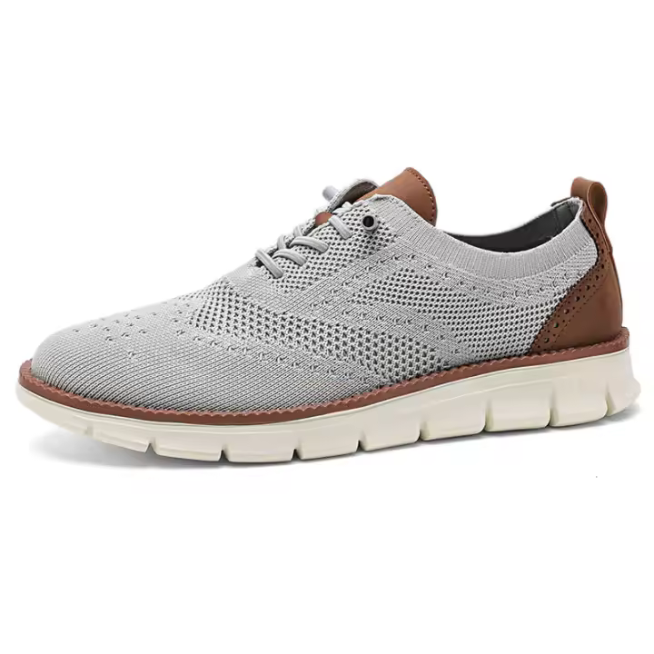 Venta caliente de mocasines casuales tejidos con mosca, mocasines Brock grabados de gran tamaño para hombres, zapatos ejecutivos para hombres - 1
