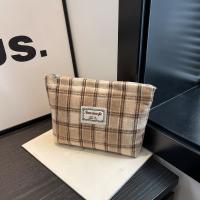 Bolsa de maquillaje portátil modelo nuevo 2025 - Gran capacidad - Adecuada para salidas y viajes de estudiantes - Bolsa de almacenamiento para baño y cosméticos - details 1