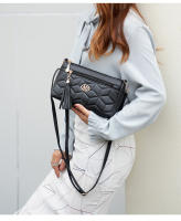 Bolso de mensajero negro de las mujeres 2025 verano de gama alta pequeña bolsa de gran capacidad de moda bolso de hombro de las mujeres - details 1