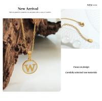 Nuevo collar de 26 letras, collar con medallón de concha de mar blanco que no se decolora, diseño de moda, cadena de clavícula con personalidad - details 4