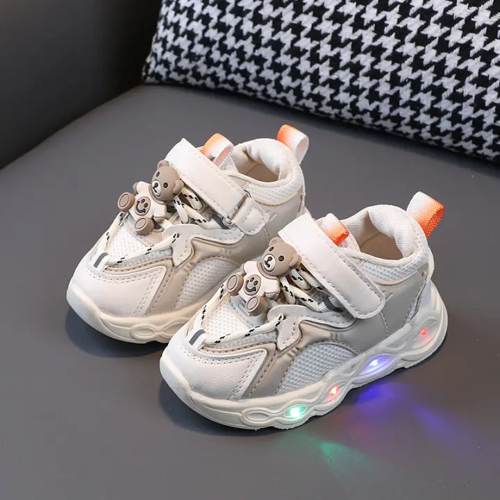 Nuevos zapatos de red para niños de la temporada y tendencia de zapatos para niños pequeños de suela blanda para bebés y niñas - 1