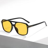 Gafas de Sol de Moda de Doble Viga Gafas de Sol Retro Cuadradas para Hombres y Mujeres - details 0