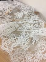 Exquisito adorno de encaje francés Alencon de 3 yardas, hermoso velo de novia, encaje de boda, encaje Floral de pestañas bordadas - details 3