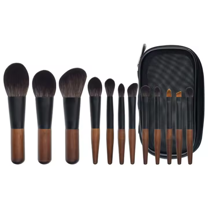 Juego de brochas de maquillaje para mujer, 12 piezas, mango de madera, bolsa de cuero para pelo de Animal, herramientas de belleza - 1