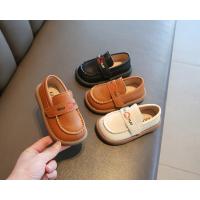 Zapatos de cuero para niños pequeños, zapatos planos de fiesta para boda con gancho y bucle, fáciles de usar, mocasines suaves para niños, tendencia clásica suave, 2025 - details 2