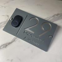 Placa de Dirección de Casa Moderna de Acrílico Gris Brillante Personalizada para Decoración de Pared Ideal para Meubles y Hardware - details 7