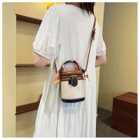 Bolso de cubo para mujer, bolsa de cilindro cruzado, un hombro, portátil, a la moda, novedad de 2023 - details 9