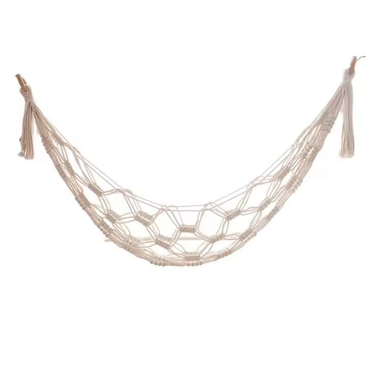 Colgante Nórdico Rojo para Juguetes Tejido a Mano con Peluches Organizador de Pared Boho para Dormitorio Infantil Diseño con Encaje - 1