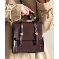 Mochila de estilo británico para mujer, nueva moda multifuncional para mujer, mochila simple con textura de hombro, bolso de estilo universitario - details 6