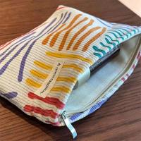 Bolsa de Cosméticos de Viaje Portátil Diseño a Rayas Coloridos de Corduroy - details 3