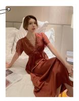 Ropa de dormir Sexy de encaje de seda helada para mujer, camisón de boda rojo de manga corta con cuello en V y almohadilla para el pecho, chino anual de verano - details 15