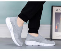 Hombres para verano otoño, nuevo estilo para hombres, deportes de un pie y ocio zapatos perezosos transpirables de suela suave, viejos zapatos de malla de Beijing - details 15