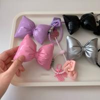 Llavero De Goma PU Con Borla Para Niñas Decoración De Cadena De Mochila Y2K Encanto De Goma Acrílica Adorno De Bolso - details 9