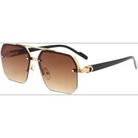 Gafas de sol de aviador cuadradas vintage para hombre, estilo piloto de los años 70, modernas gafas de sol de conducción de metal semi sin montura. - details 6